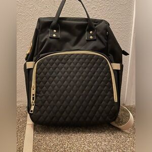Black and Gold Bags with Style and Elegance